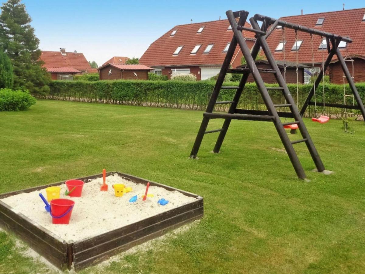 Ferienhaus Mit Grossem Garten In Neßmersiel Exterior foto